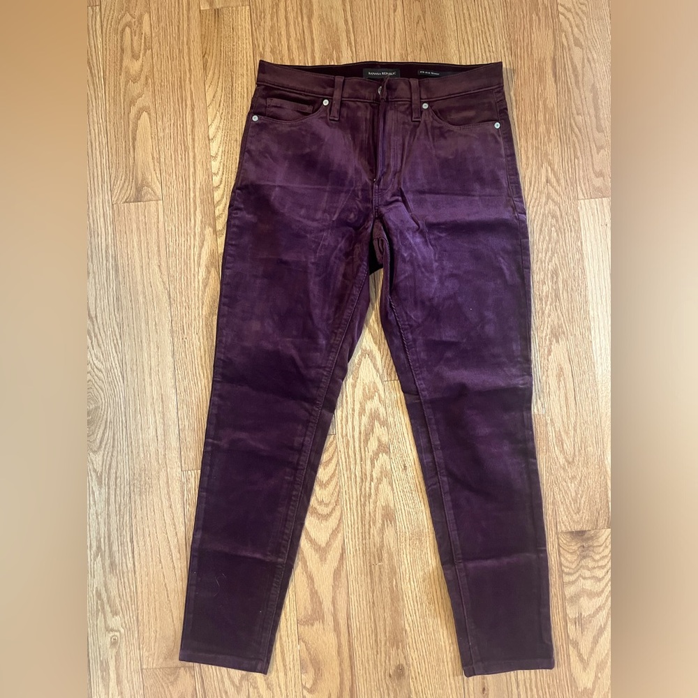 Banana Republic burgundy corduroy pants